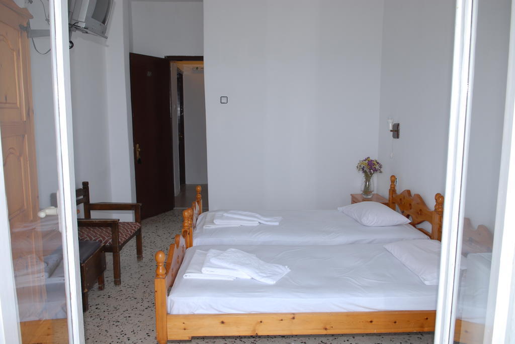 Hotel Camping Agiannis Makrygialos Quarto foto